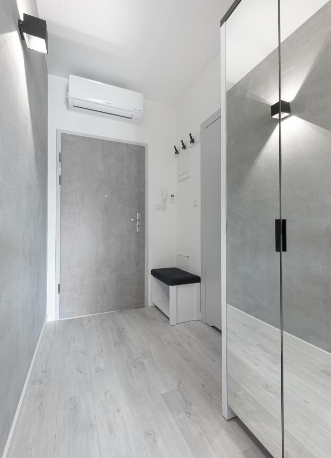 Native Apartments Rajska 3 คราคูฟ ภายนอก รูปภาพ
